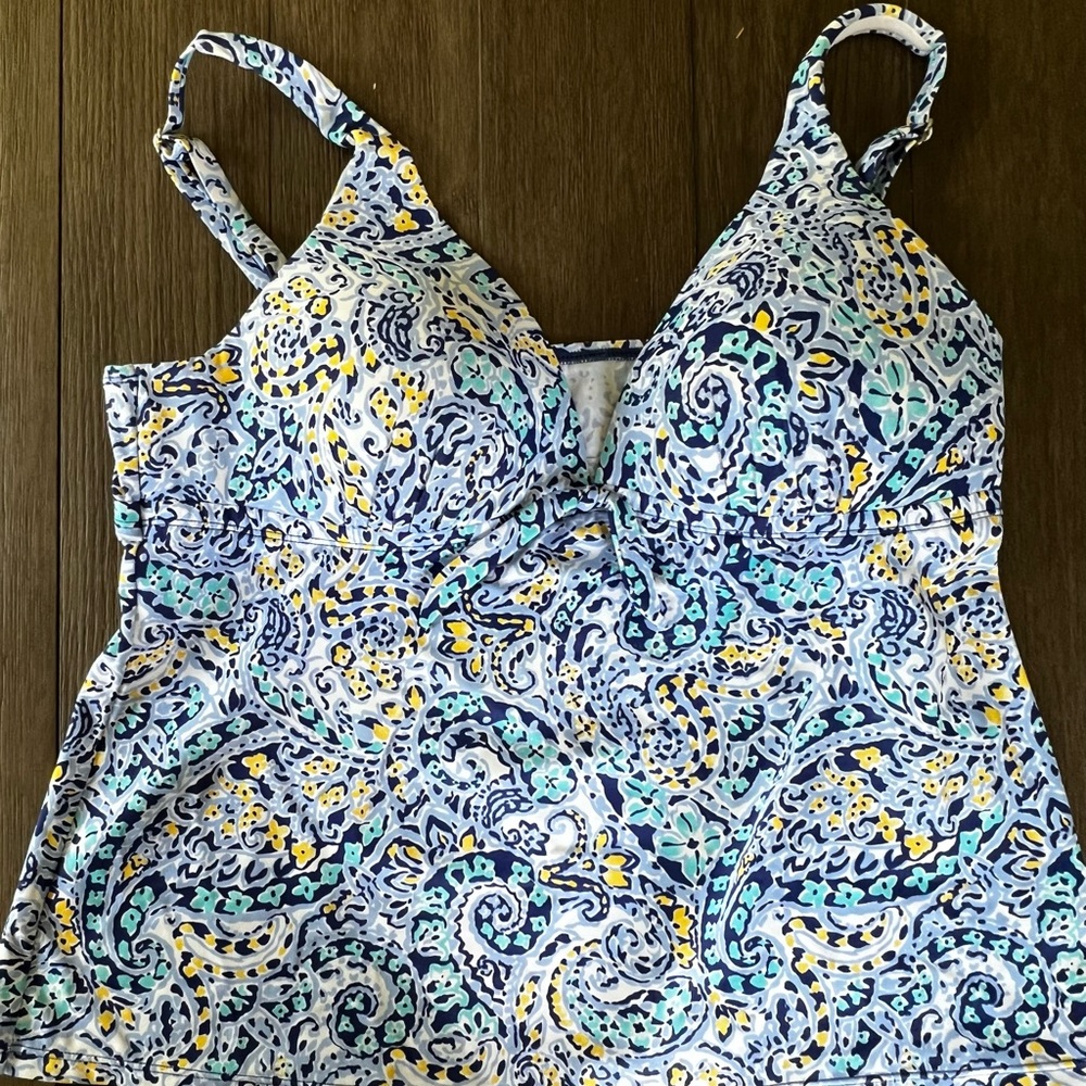 Beautiful Tankini Top - size XL